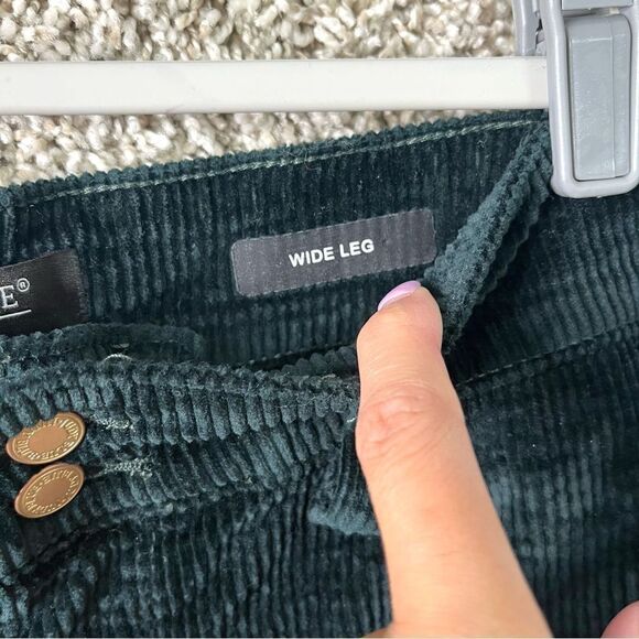 Judy Blue Pants Women’s 15/32 Emerald Green Corduroy High Rise Wide Leg - Picture 4 of 7